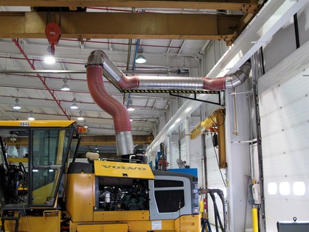 Pivoting Articulating Crane Arm (Diesel Engine Testing Station #1)